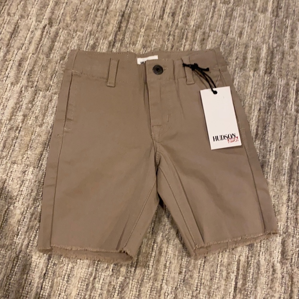 Hudson Victorious khaki chino short 2T